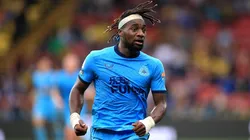 Allan Saint-Maximin le dio un regalo inolvidable a un hincha.