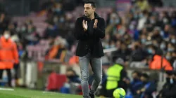 Xavi logra un importante triunfo en su debut en Barcelona.