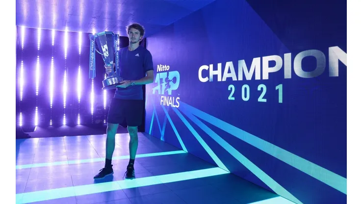 Alexander Zverev barrió a Daniil Medvedev y se quedó con el ATP Finals