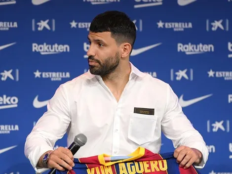 "Lo confirmo, me acaba de enviar un mensaje: El Kun se retira"