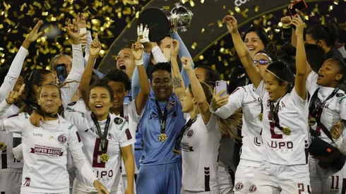 Ferroviária, las campeonas de la última edición.