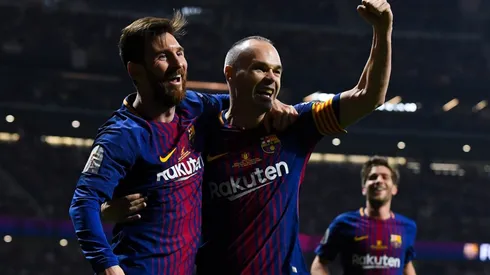 Lionel Messi y Andrés Iniesta en un encuentro con Barcelona.