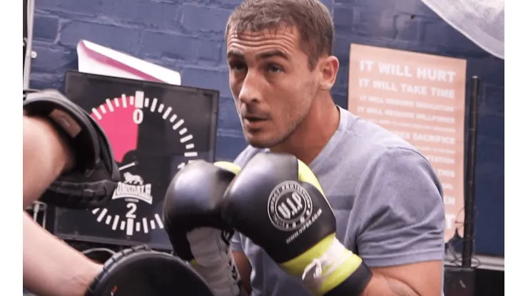Paddy Lacey, del fútbol al boxeo