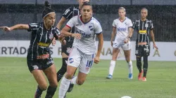 Corinthians en festejo de gol ante Nacional.