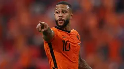 Memphis Depay guía a Países Bajos hacia Qatar 2022.