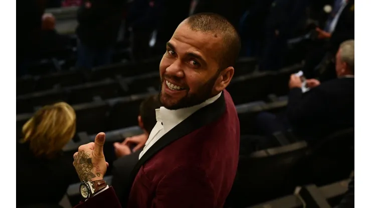 Dani Alves tiene todo listo para volver al Barça.