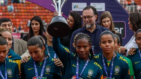 Siete mundiales después, se retira una estrella de Brasil
