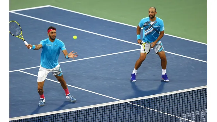 Juan Sebastián Cabal y Robert Farah se enfrentarán con Pierre-Hughes Herbert y Nicolas Mahut por el dobles del ATP Finals. (Foto: Getty Images).