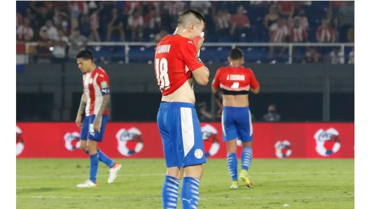Paraguay cayó en el debut de Guillermo Barros Schelotto.