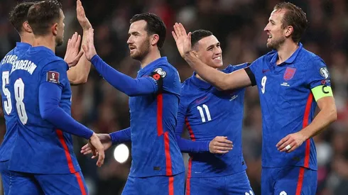 Festejo de gol de Inglaterra.