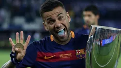 Barcelona anuncia la vuelta de Dani Alves.