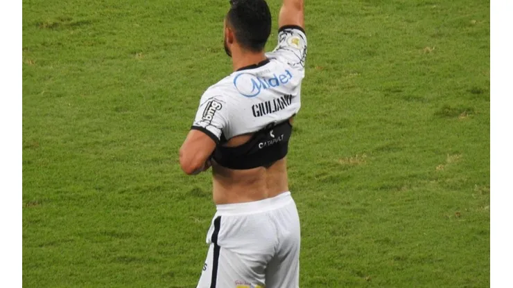 Giuliano, de Corinthians.