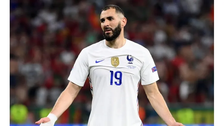 Karim Benzema en un encuentro con Francia.