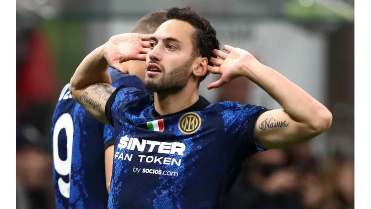 Hakan Calhanoglu