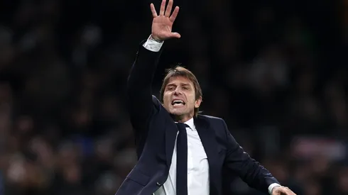 Antonio Conte, el nuevo DT de Tottenham.