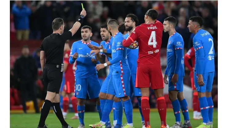 Atlético de Madrid sufrió una dura derrota en Anfield, que muestra una dura realidad.
