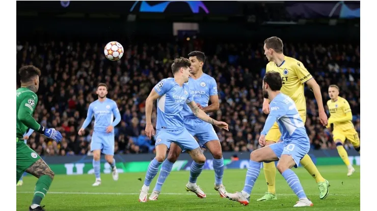 La mala suerte de John Stones le dio el empate a Brujas