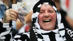 Aficionado del Newcastle United.