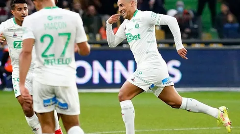 Festejo de gol de Wahbi Khazri.