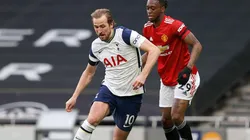 Acción de juego de Tottenham y Manchester United.