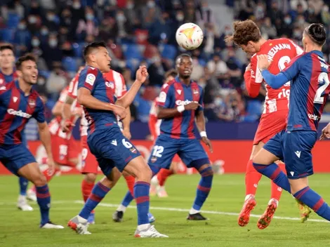 Video | Griezmann tiró el centro y cabeceó él mismo para el gol de Atlético de Madrid