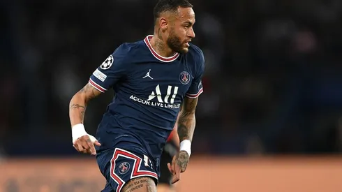 Neymar en acción con PSG.