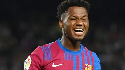 Ansu Fati en un encuentro con Barcelona.