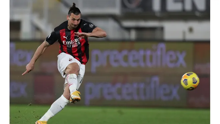 Zlatan Ibrahimovic en un encuentro con AC Milan.