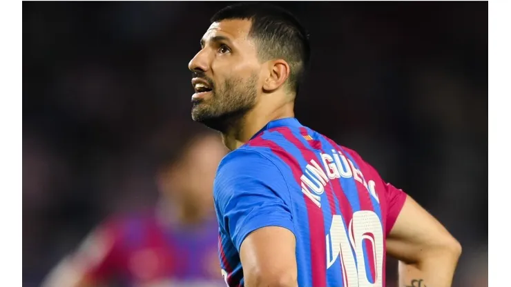 Sergio Agüero tiene su primera titularidad en Barcelona ante Rayo Vallecano.
