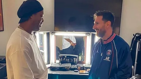 Ronaldinho visitó a Messi en las instalaciones de PSG