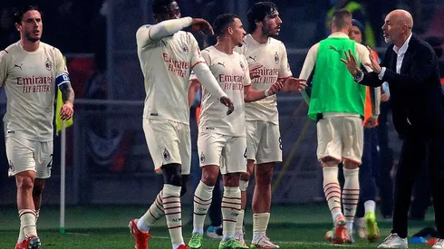 Milan sufrió ante Bologna.