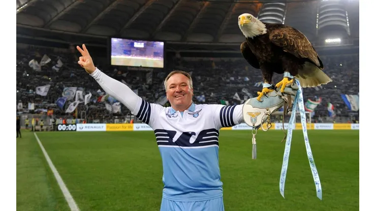 Juan Bernabé, adiestrador del águila de Lazio