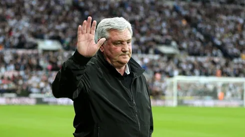 Steve Bruce en un encuentro con Newcastle.