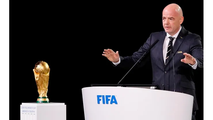 Gianni Infantino continúa intentando cambiar el calendario del Mundial.