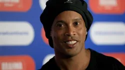 Ronaldinho generó un nuevo conflicto entre Barcelona y PSG.