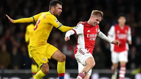 James McArthur, autor de una patada criminal.