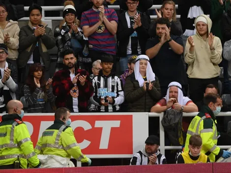 Detuvieron el Newcastle-Tottenham para salvar a un aficionado