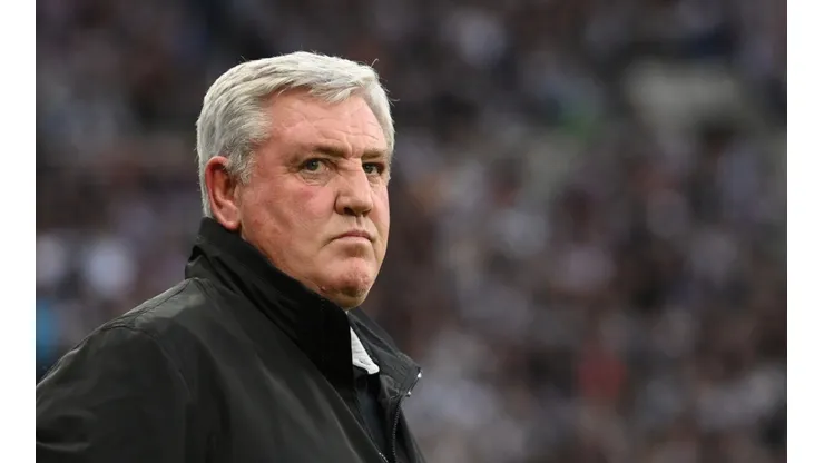 Steve Bruce, entrenador de Newcastle.