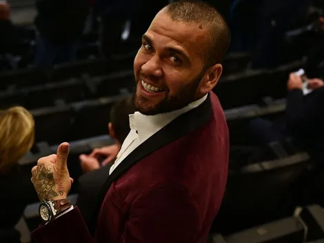Dani Alves se ofreció y desea volver a Barcelona: “Solo tienen que llamarme”