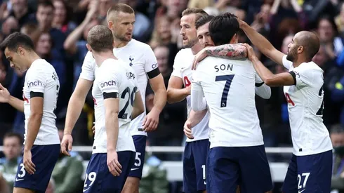 Tottenham sufre dos casos positivos de Covid-19 en su plantilla.