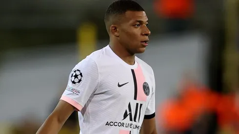 Kylian Mbappé termina su contrato en 2022 y PSG quiere renovar a toda costa.