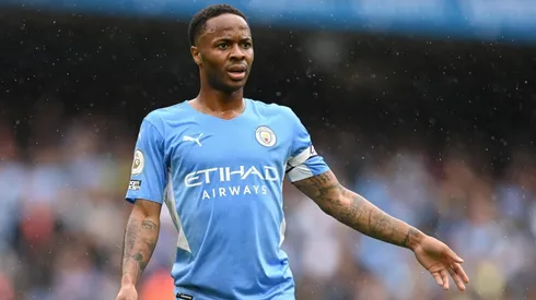 Raheem Sterling, dispuesto a salir de Manchester City.
