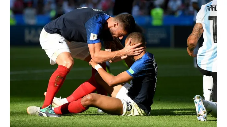 Olivier Giroud y Kylian Mbappé