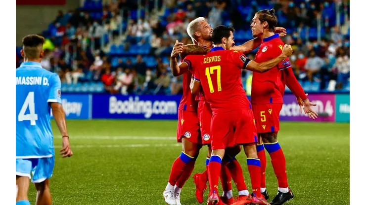 Festejo de gol de Andorra.