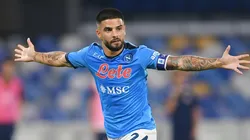 Lorenzo Insigne con la camiseta titular de Napoli.