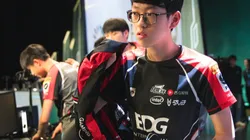 EDG regresa a los Worlds de League of Legends con un stomp a 100 Thieves