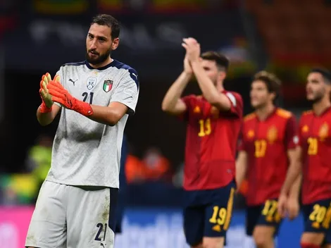 Donnarumma posó con un tatuaje falso de Milan y reaviva la polémica