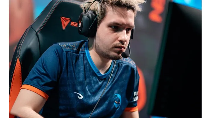 C9 vs Rogue Highlights Worlds 2021