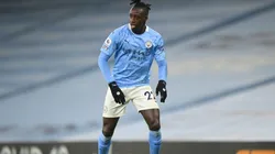 Benjamin Mendy en un encuentro con Manchester City.