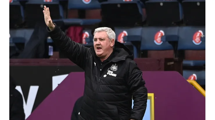 Steve Bruce, entrenador del Newcastle.